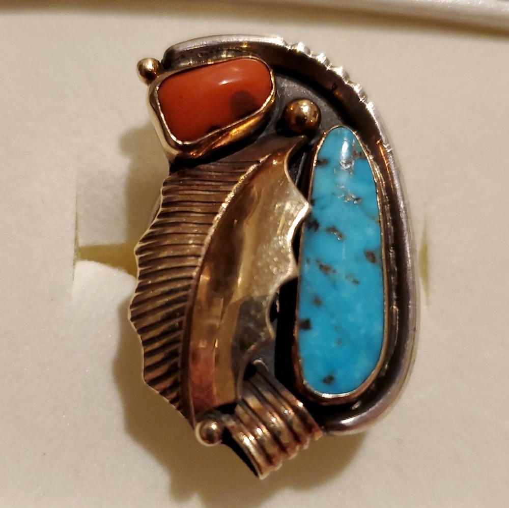 Native Am. Turquoise Coral 10Kt Gold Silver ring